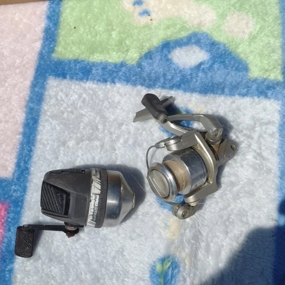 Fishing Reels - Picture 2 of 2